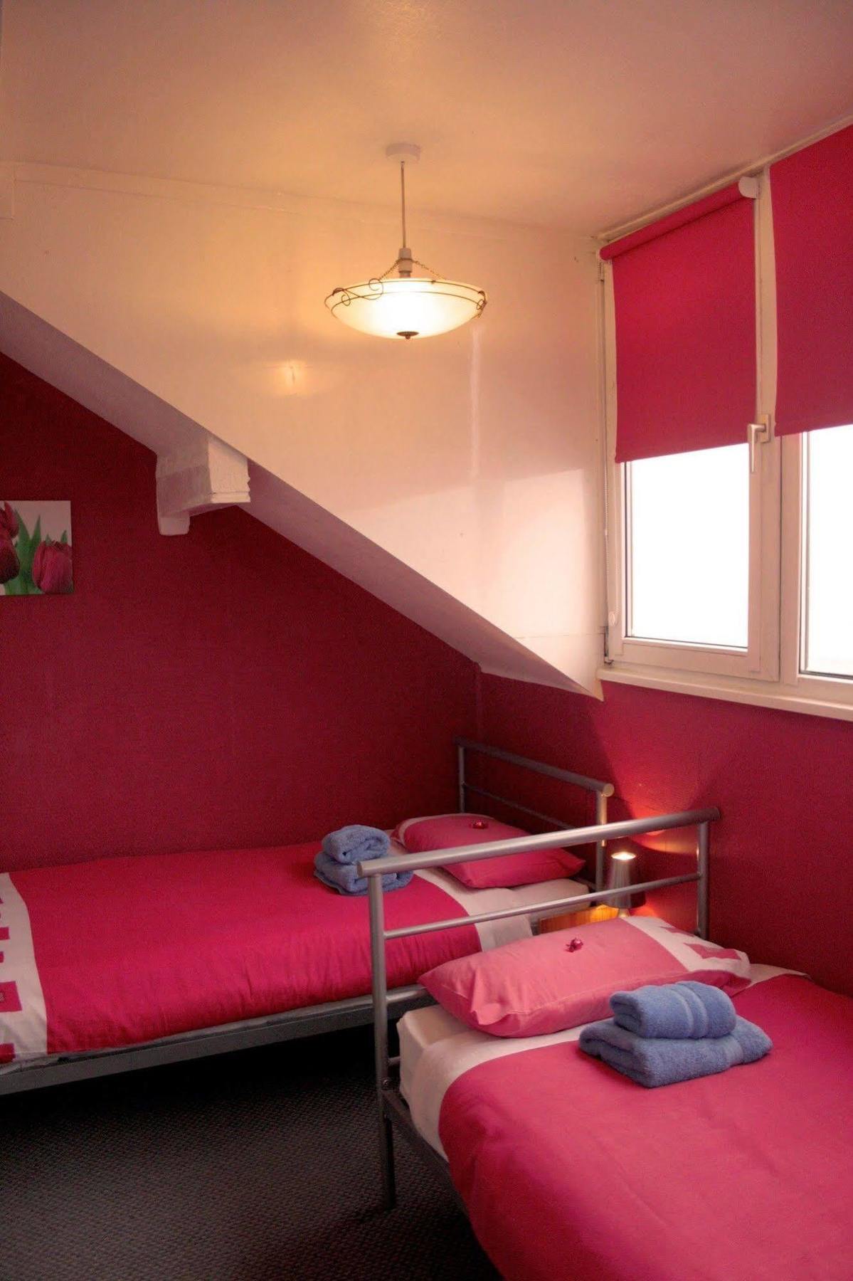 Devon View Guesthouse Суонси Экстерьер фото